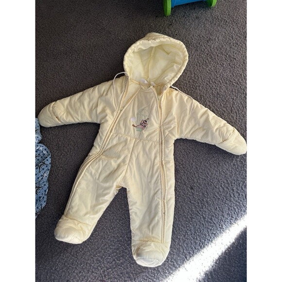 VTG Quiltex Baby Snow Suit 9-12 MONTHS Yellow W/ Cat & Hot Air Balloon 80s-90s - Picture 1 of 10